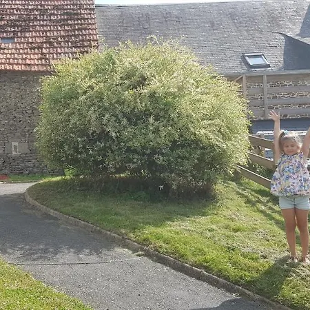 Lucian Mont-saint-michel Holiday home
